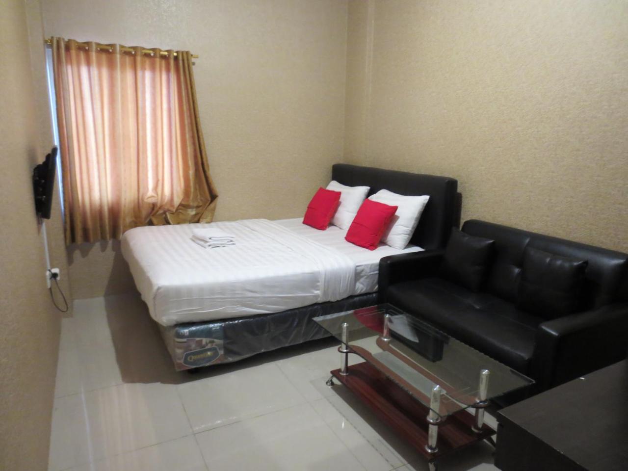 The Grand Palace Resident Jakarta Exterior foto